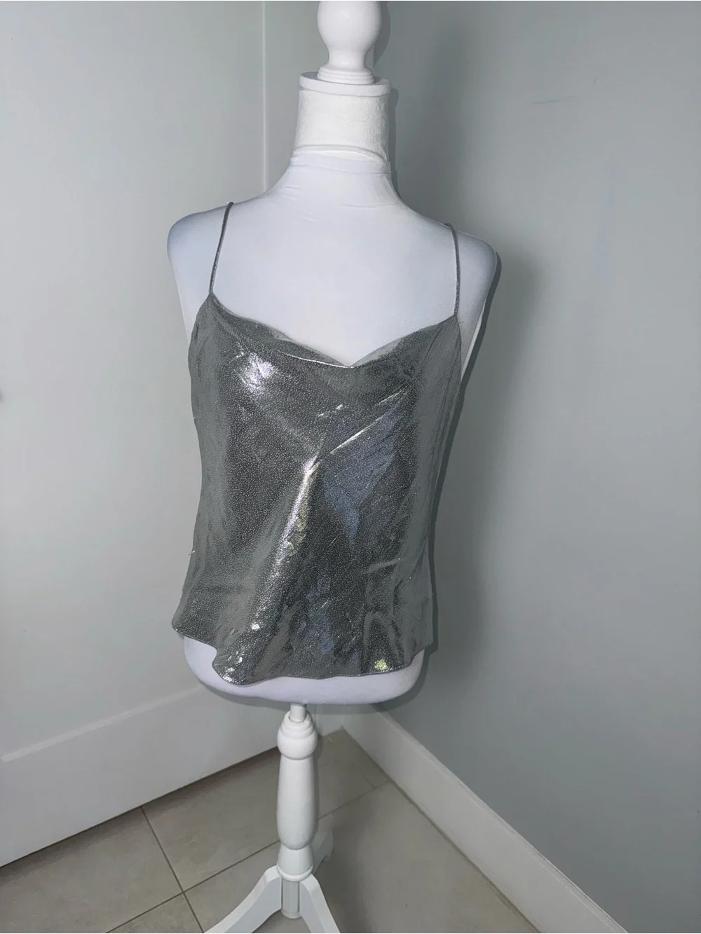 Alice + Olivia Harmon Drapey Silk Tank/Size Medium